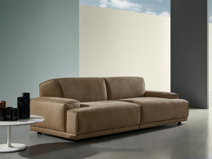 BALMORAL - Leather sofa - Sofa by Twils