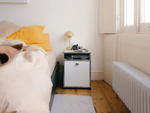 USM HALLER NIGHT TABLE - Bedside table with drawers - Side table by USM