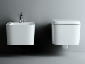 CAMEO - Wall-hung ceramic toilet - Toilet seat by Valdama