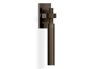 H377 SL - Brass window handle on rose - Finishes accessories by Valli