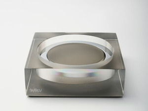 PLATINUM GLOSS - Resin soap dish - Sanitary accessories by Vallvé