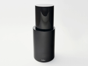 ROLL - Countertop resin toothbrush holder with lid - Sanitary accessories by Vallvé