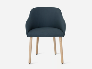 CISTELL CURVE - Upholstered chair with armrests and wooden legs - Chair by Vergés