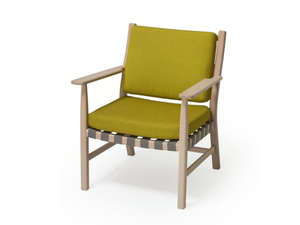 MEDITERRÁNEA - Beech easy chair with armrests - Armchair by Vergés