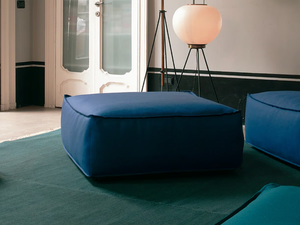 NOE - Fabric pouf with removable lining - Pouf by Verzelloni