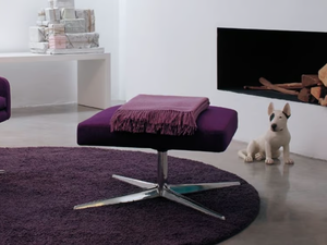 SILLÓN - With 4-spoke base fabric footstool - Pouf by Verzelloni