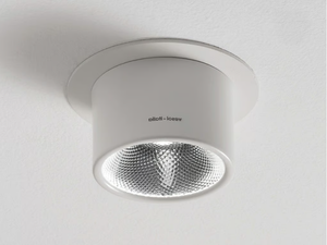 QUATTROZEROZERO - Recessed LED round aluminium spotlight - Functional light by Vesoi