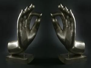 BUDDHA HANDS - Bronze sculpture - Styling by VGnewtrend