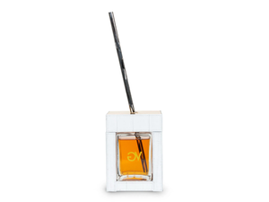 LUXURY HOME PARFUM - Air freshener dispenser in glass and wood covered in leather - Accessories by VGnewtrend