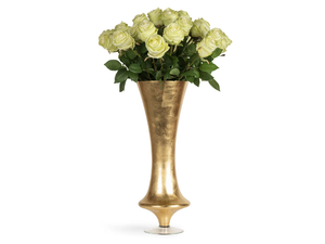 VASE SILVIA WITH ROSES - Floral composition with glass vase - Styling by VGnewtrend