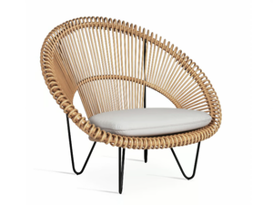 CRUZ COCOON - Rattan armchair with armrests - Armchair by Vincent Sheppard