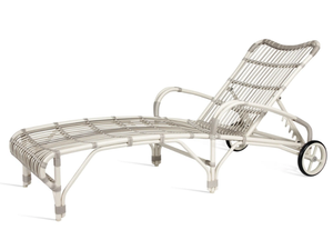 LUCY - Wicker sun lounger with armrests - Outdoor furniture by Vincent Sheppard