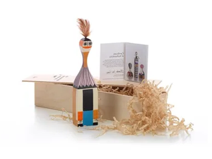 WOODEN DOLL N.1 - Wooden sculpture - Styling by Vitra