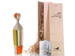 WOODEN DOLL N.14 - Wooden sculpture - Styling by Vitra