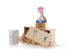WOODEN DOLL N.15 - Wooden sculpture - Styling by Vitra