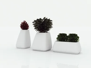 MOMA - Garden vase - Styling by VONDOM