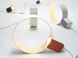 SONOLUCE - Plate table lamp - Table lamp by ZAVA