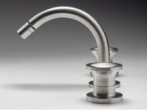 JK21 - Countertop bidet tap with swivel spout - Tap by ZAZZERI