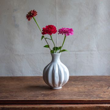Cirrus Vase 9 by 1882 Ltd - view 2