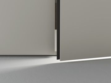 Closet with six swing opening doors by Caccaro - view 4