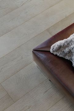 Quercus Contorta Sandblasted Turtledove by Cadorin Group - view 2