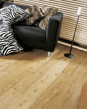 Larch varnished by Cadorin Group - view 2