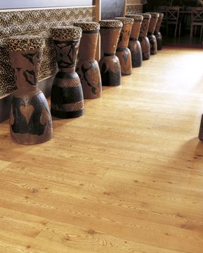 Larch varnished by Cadorin Group - view 3