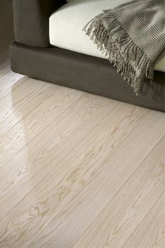 Bleached white oil effect by Cadorin Group - view 4