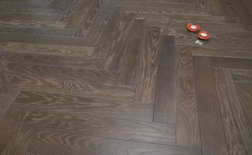 Medlar Oak – 90° Herringbone by Cadorin Group - view 5