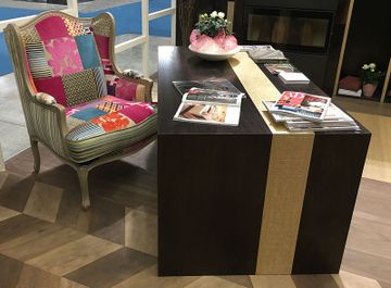 Desk by Cadorin Group - view 3