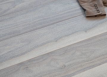 Walnut Gravel Talcum powder by Cadorin Group - view 3