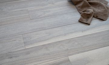 Walnut Gravel Talcum powder by Cadorin Group - view 2