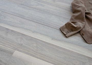 Walnut Gravel Talcum powder by Cadorin Group - view 4