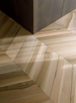 Raw Effect European Walnut – 60° Chevron by Cadorin Group - view 2