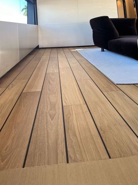 Burmese Teak Raw effect with striped inserts by Cadorin Group - view 2