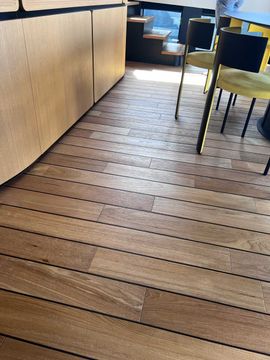 Burmese Teak Raw effect with striped inserts by Cadorin Group - view 4