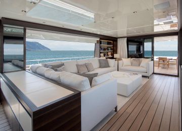 Bleached Walnut with striped inserts by Cadorin Group - view 3