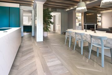 Bleached Walnut – Chevron 60° by Cadorin Group - view 4