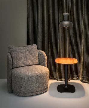PARLA - LED dimmable blown glass pendant lamp by Christine Kröncke Interior Design - view 5
