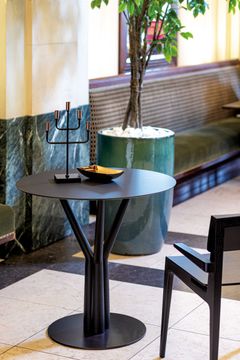 Gren - table by Cizeta - view 3