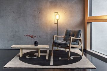 Lantern Light Floor Lamp Medium by ClassiCon - view 5