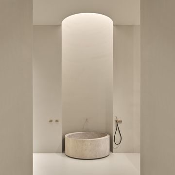 Slide round bathtub in Stone by Antoniolupi - view 2