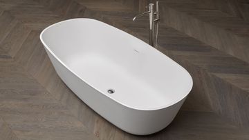 Baia bathtub in Cristalplant and marble by Antoniolupi - view 2