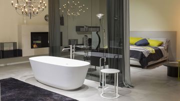 Baìas oval bathtub in Cristalplant by Antoniolupi - view 6