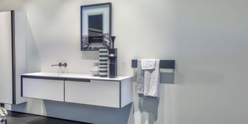 Stecca electric towel warmer for bathroom by Antoniolupi - view 6