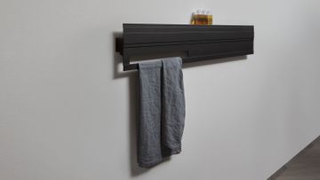 Bitlight horizontal electric towel warmer by Antoniolupi - view 4