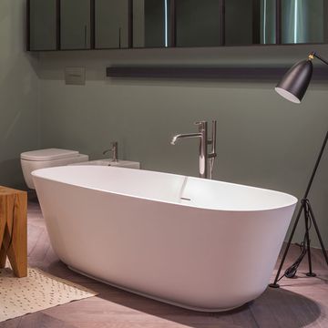 Baìas oval bathtub in Cristalplant by Antoniolupi - view 7