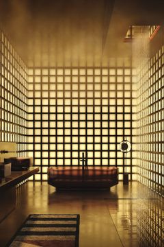 Borghi oval bathtub in Cristalmood by Antoniolupi - view 7
