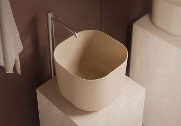Unica Square washbasin 40x40 h30 by Alice Ceramica