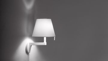 MELAMPO - Adjustable silk bedside lamp by Artemide - view 4